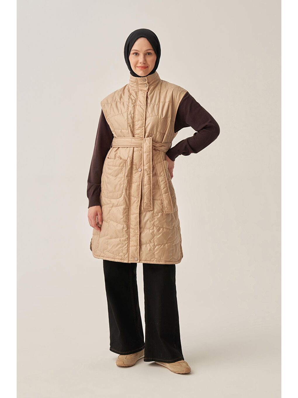 Bej-Kuşaklı Kapitone Yelek-1