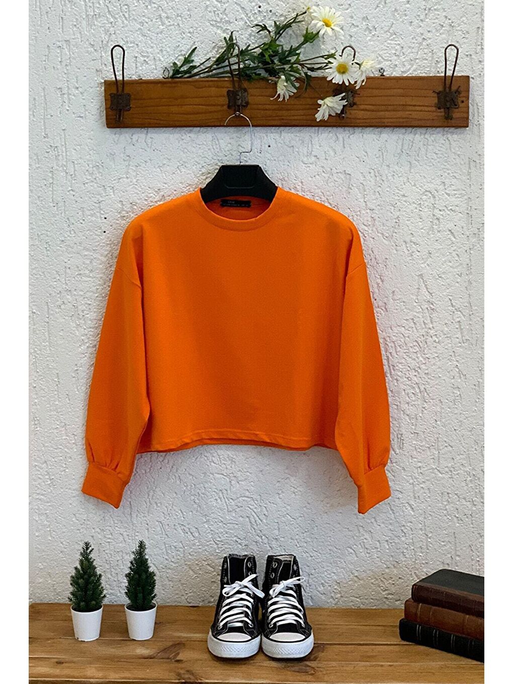 CEYLAN OTANTİK Turuncu 2 İplik crop sweatshirt