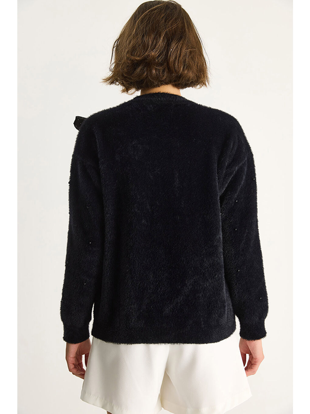 Siyah Kadın İnci Detaylı Kurdele Aksesuarlı Bisiklet Yaka Yumuşak Dokulu Kazak-7