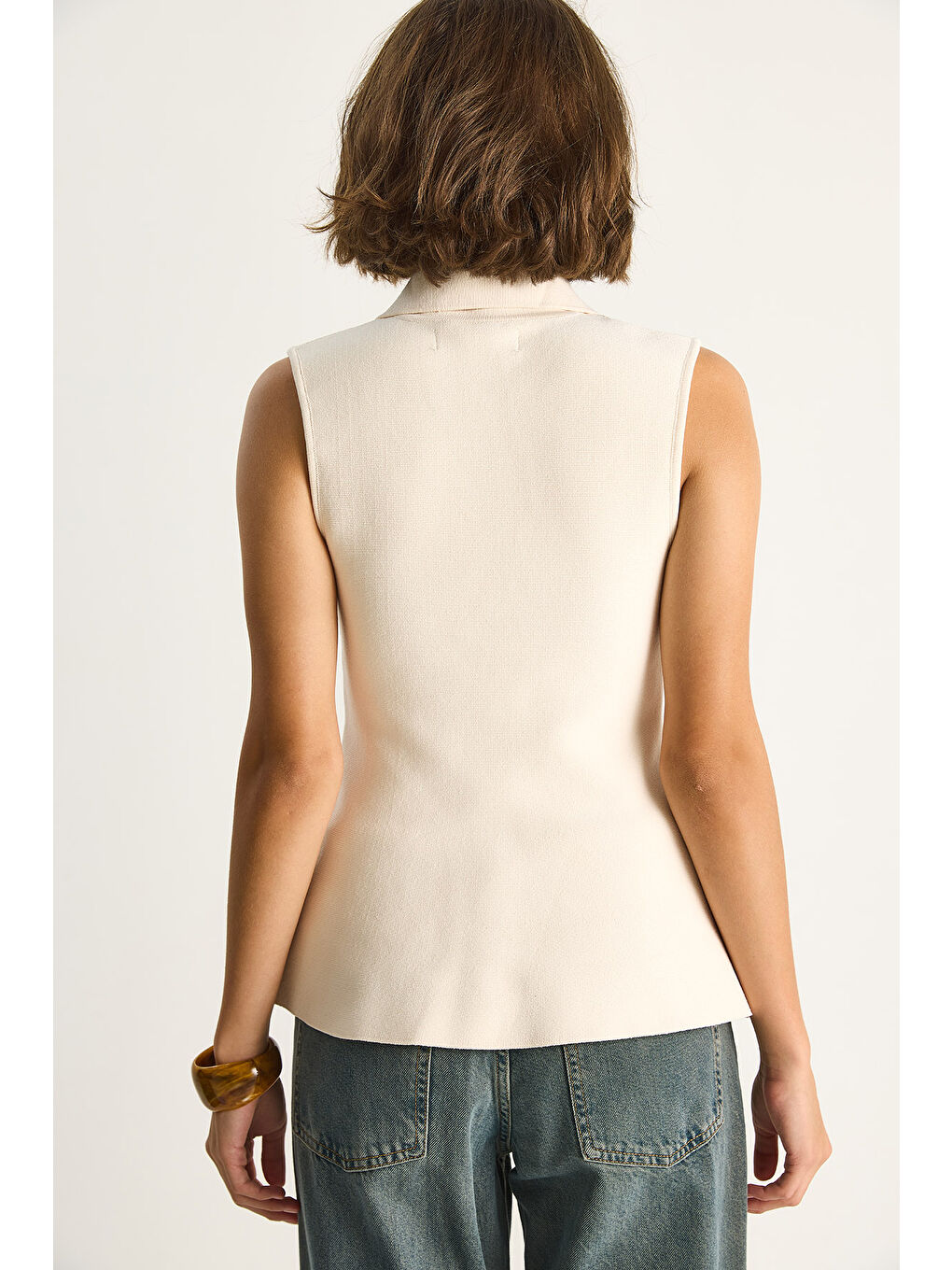 Ekru Kadın Düğme Detaylı Yakalı A Kesim Peplum Triko Yelek TY-6