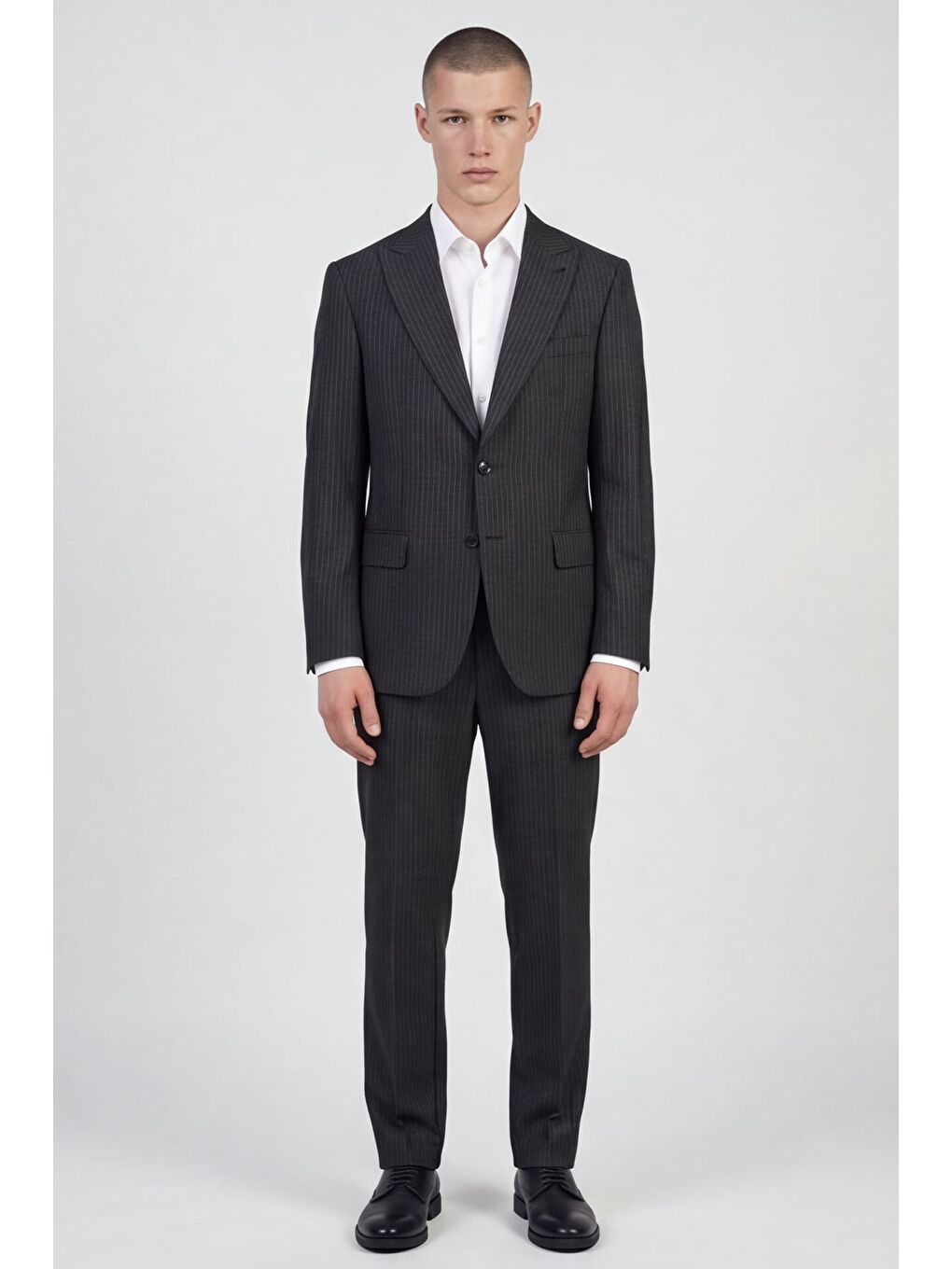 Giotelli Erkek Koyu Gri Dar Kesim Slim Fit Yünlü Dokuma Çizgili Klasik Yaka 4 Drop Takım Elbise-2