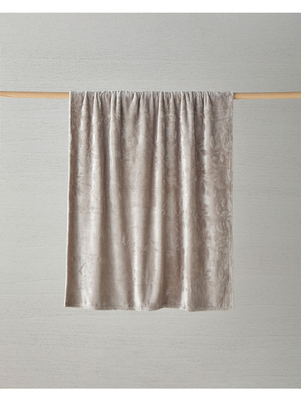 Ramona Jakarlı Supersoft Tv Battaniye 120x160 cm Bej