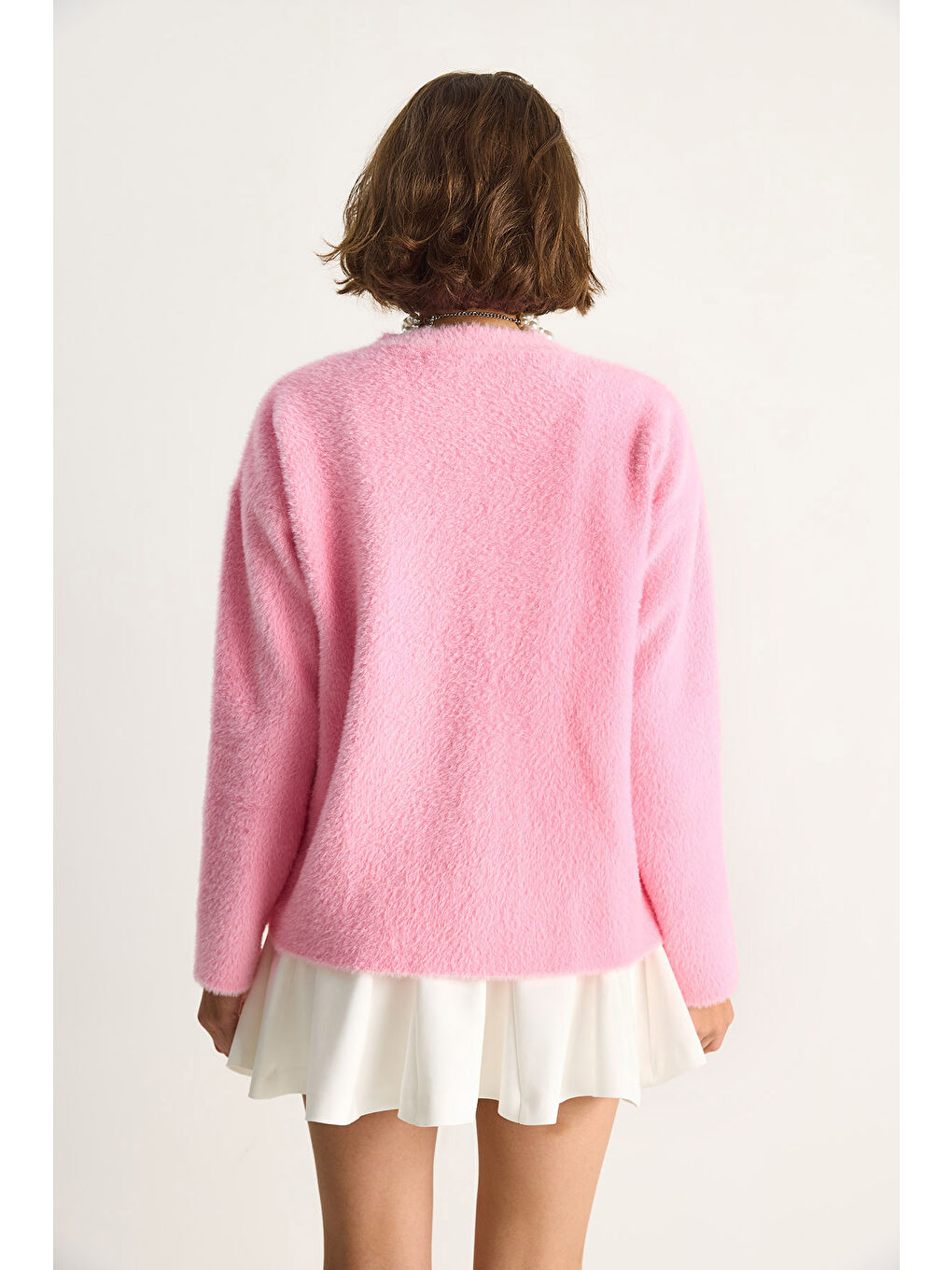 Pembe Kadın V Yaka Düğmeli Çiçek Aksesuarlı Yumuşak Dokulu Hırka-5