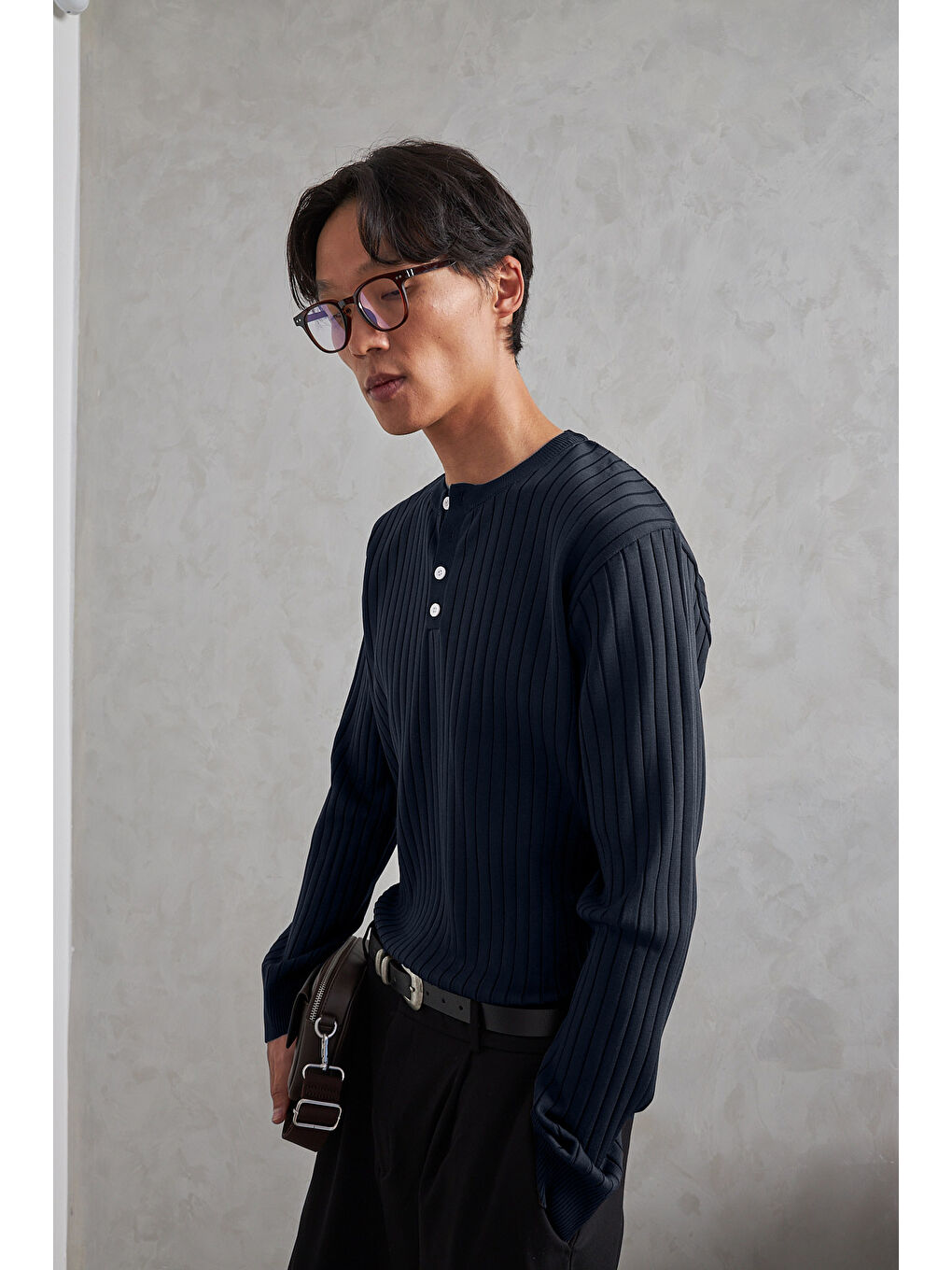 Lacivert Erkek Fitilli Henley Yaka Düğmeli Triko Kazak