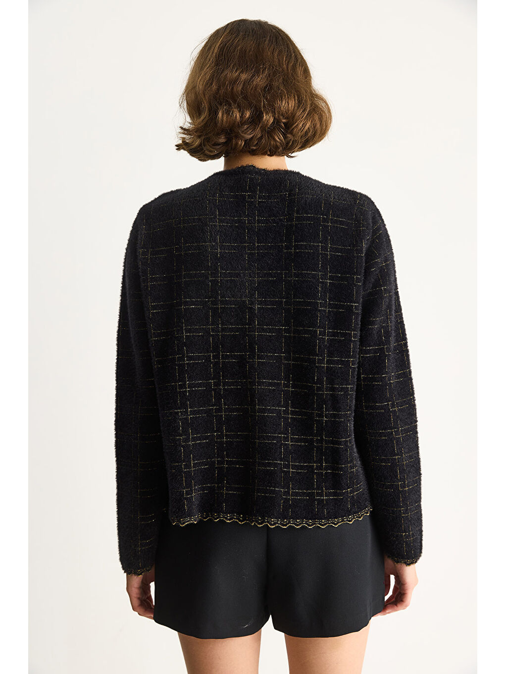 Siyah Kadın Gold Simli Vintage Düğmeli Yumuşak Dokulu Hırka TH-5