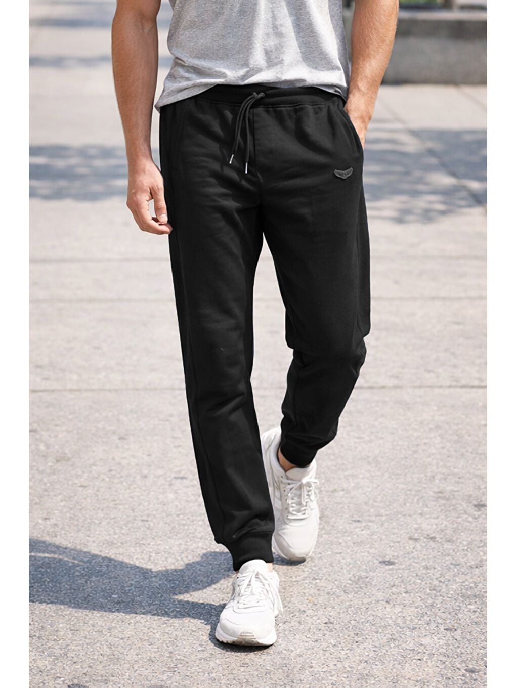 Erkek Paçası ve Beli Lastikli Eşofman Altı 25707 Siyah-2