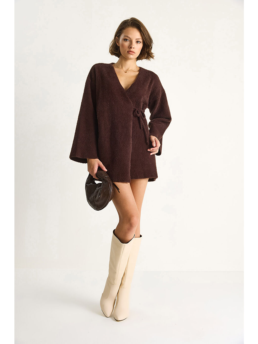 Kahverengi Kadın Kruvaze Kapama Yandan Bağlamalı Yumuşak Dokulu Triko Kimona W-2
