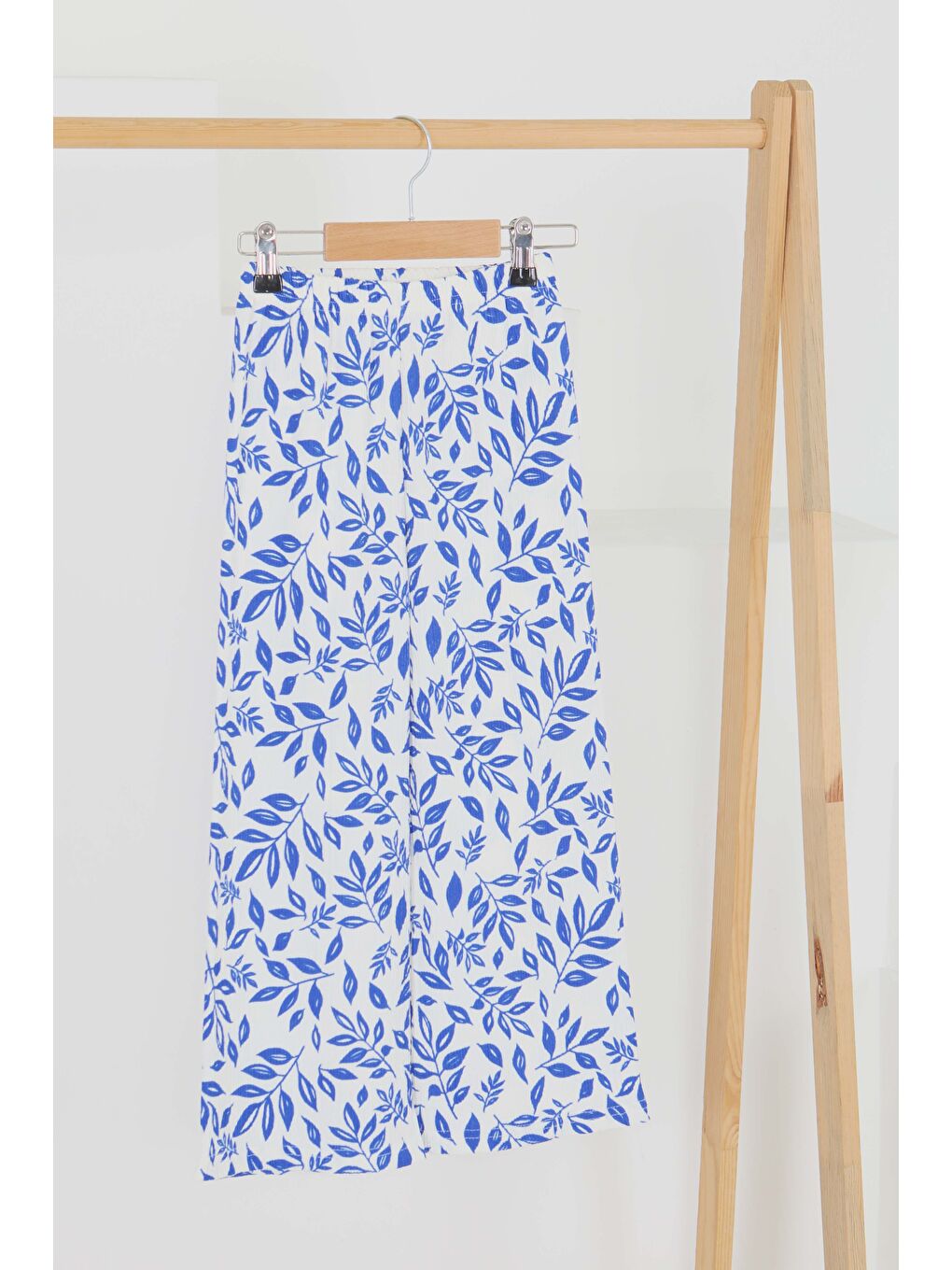 Mavi Kız Çocuk Saks Çiçek Desenli Pantolon - 27499