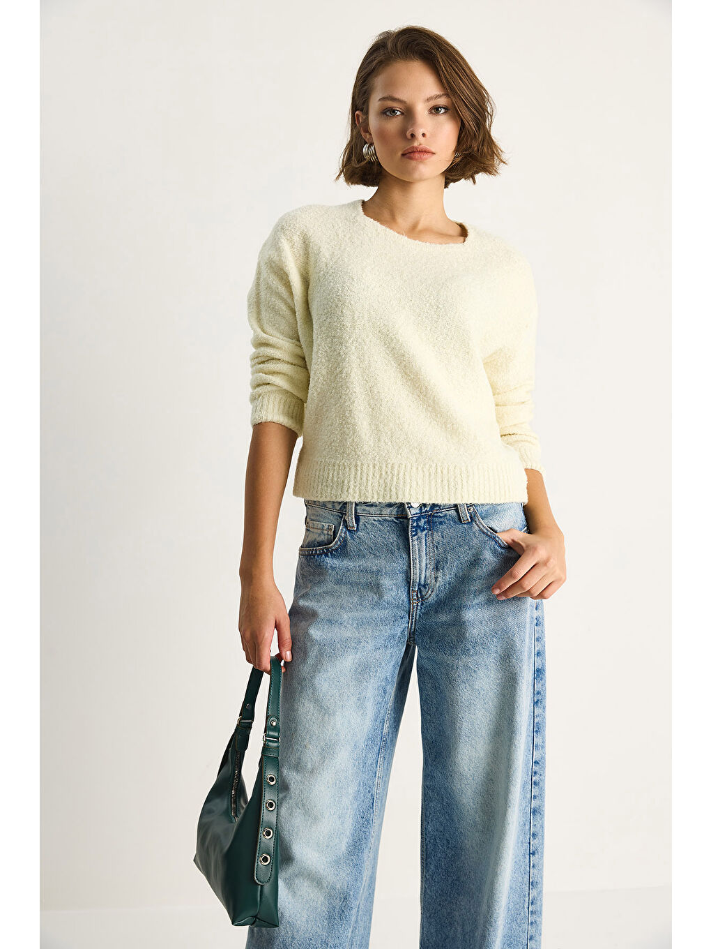 Ekru Kadın Bisiklet Yaka Yumuşak Doku Triko Kazak-1