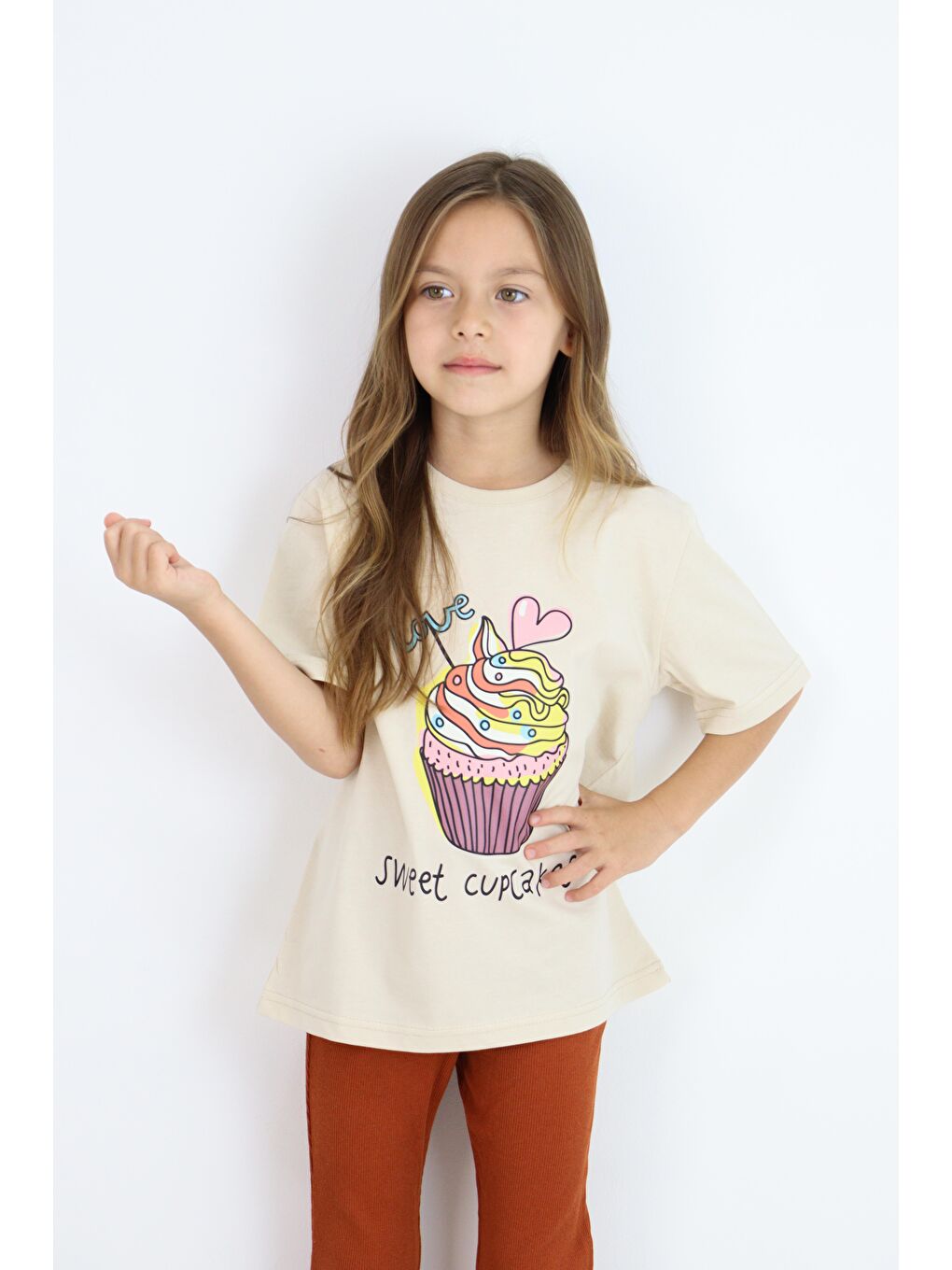 Kahverengi Basic Baskılı Kız Tişört 4-10 Yaş-1