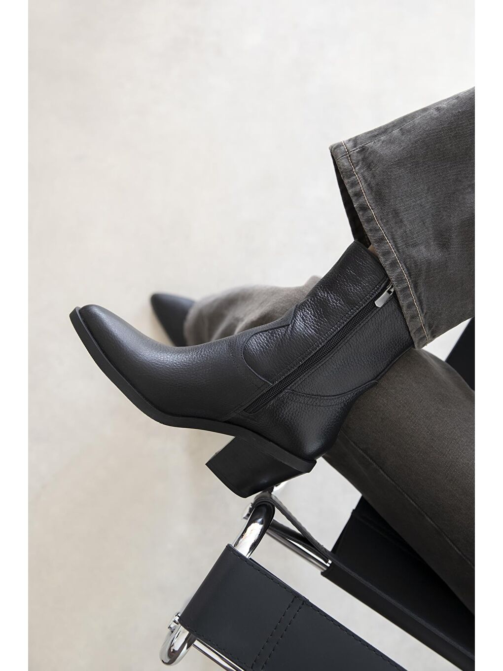 Cameron Kadın  Hakiki  Deri  Topuklu   Bot Siyah-1