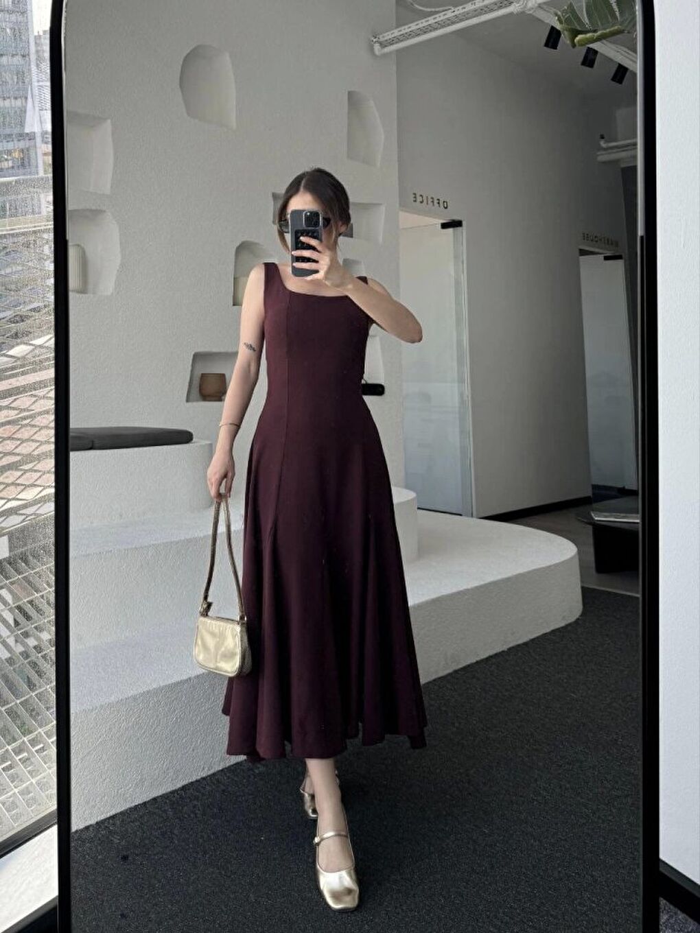 Sırt Dekolteli Kolsuz Uzun Elbise - Mürdüm-3