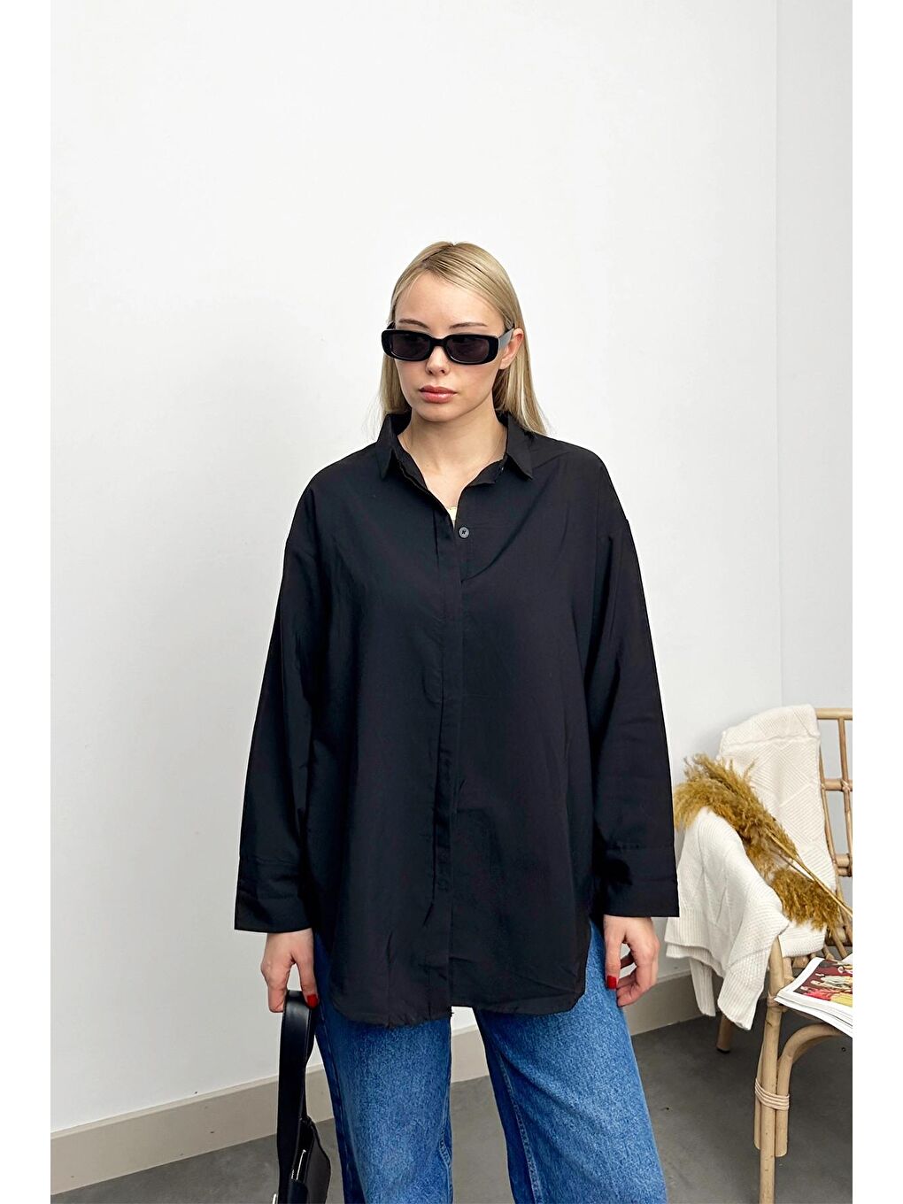 Siyah Oversize Uzun Dokuma Gömlek-2