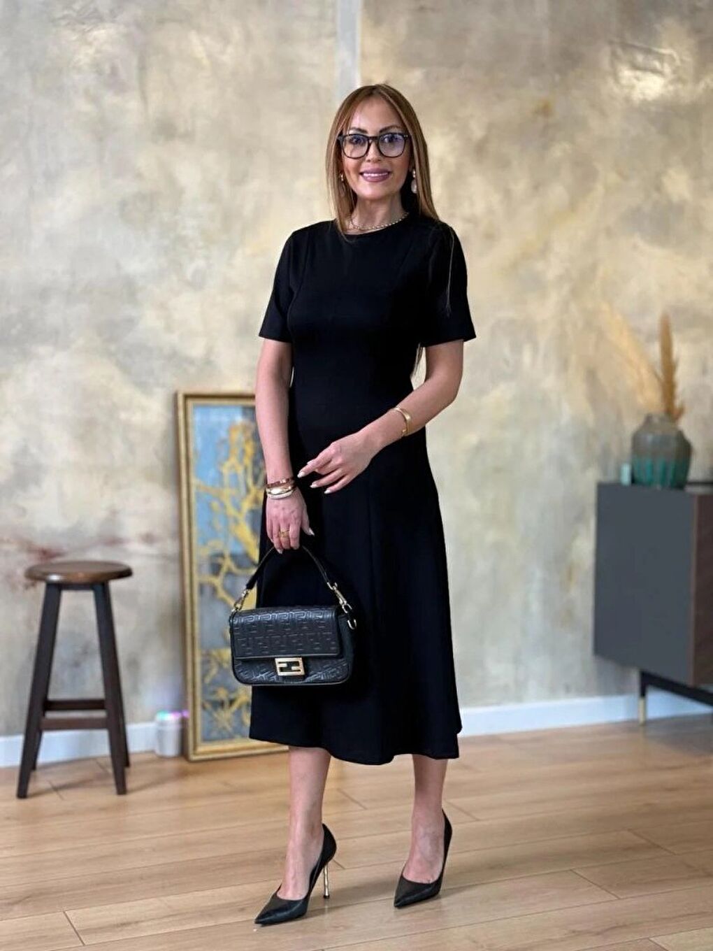 Siyah Kadın Kısa Kollu Bisiklet Yaka Midi Viskon Iki Iplik Elbise-4