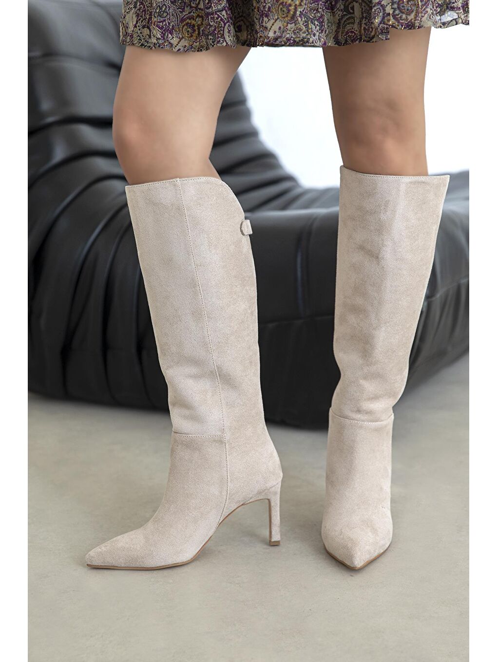 Wati Kadın Aksesuar Detay Süet Çizme Bej-1