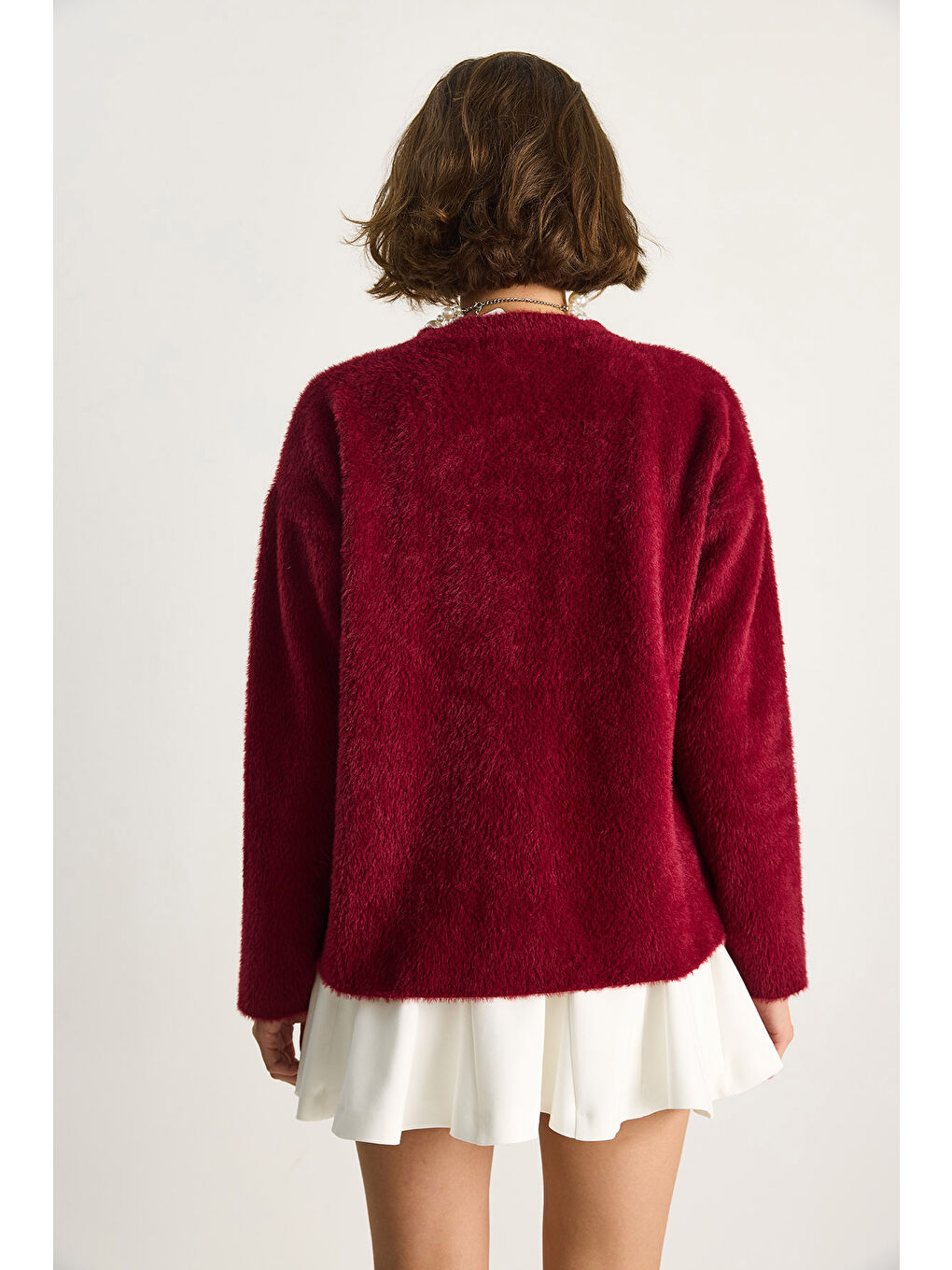 Bordo Kadın V Yaka Düğmeli Çiçek Aksesuarlı Yumuşak Dokulu Hırka-5