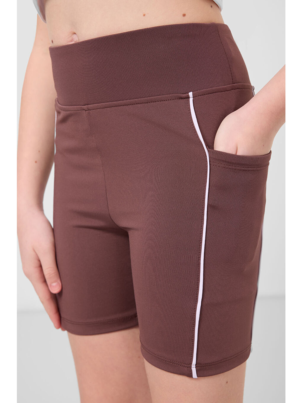 Kahverengi Esnek Standart Fit Basic Performans Kız Çocuk Tayt - 75189-3