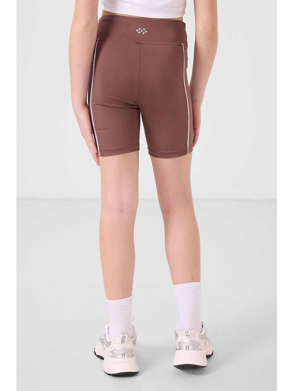 Kahverengi Esnek Standart Fit Basic Performans Kız Çocuk Tayt - 75189-4