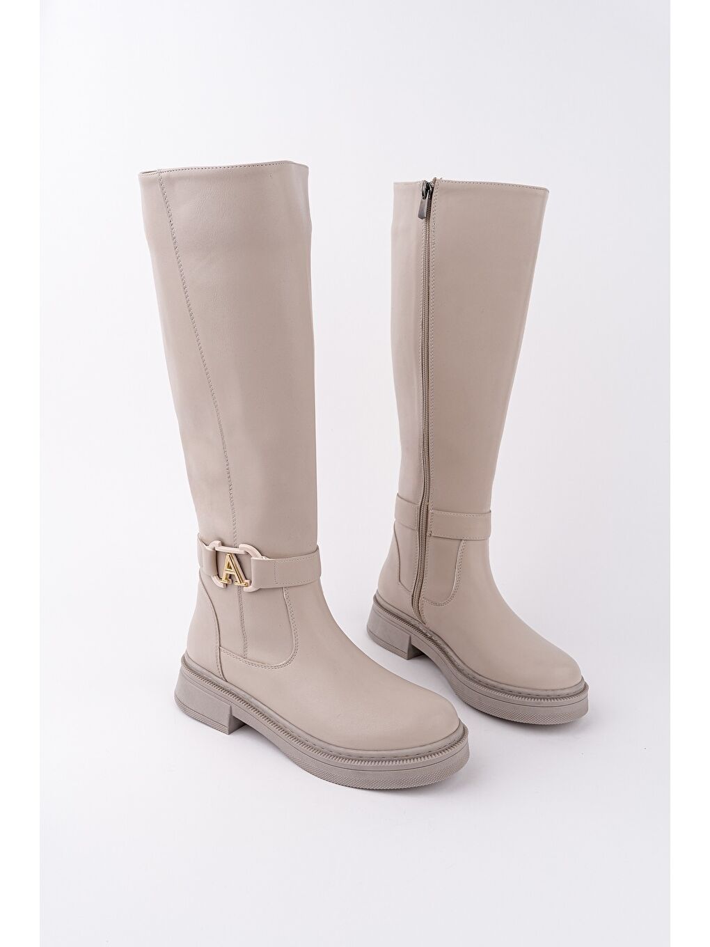 Bej AVENTRA Kemer ve Toka Detaylı Fermuarlı Kadın Çizme-1