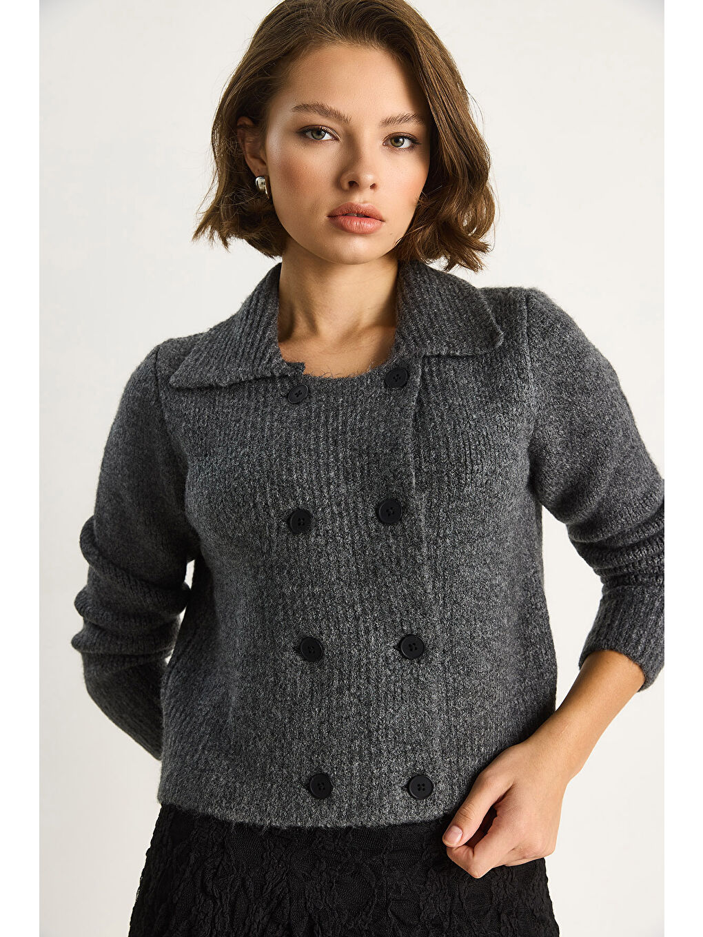 Antrasit Kadın Polo Yaka Düğmeli Yumuşak Hırka-3