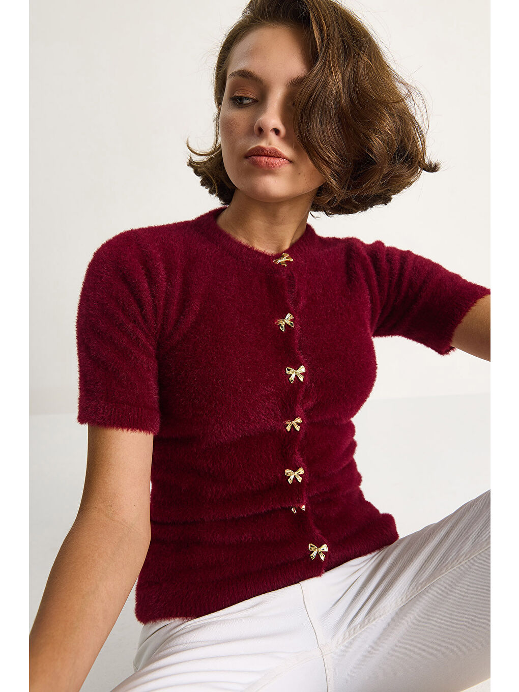 Bordo Kadın Fiyonk Düğme Detaylı Yumuşak Dokulu Triko Hırka w-1