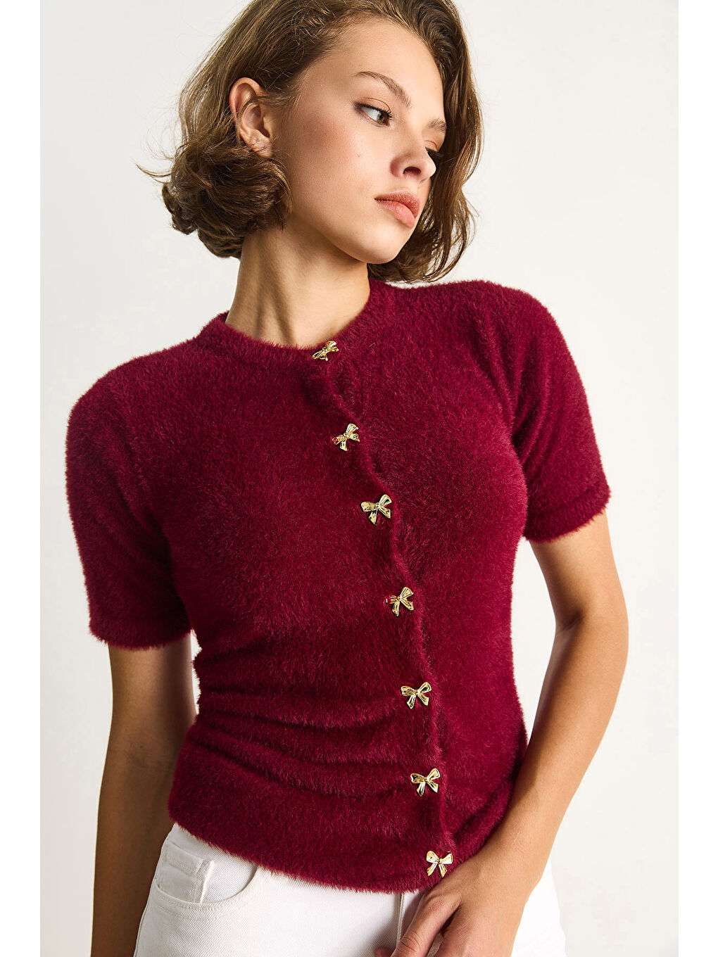 Bordo Kadın Fiyonk Düğme Detaylı Yumuşak Dokulu Triko Hırka w-2