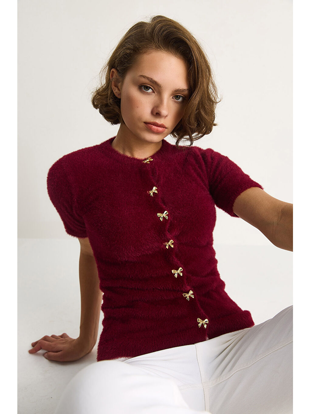 Bordo Kadın Fiyonk Düğme Detaylı Yumuşak Dokulu Triko Hırka w-3