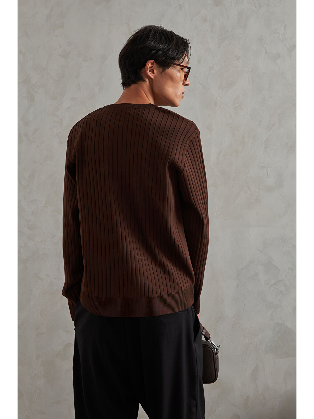 Kahverengi Erkek Fitilli Henley Yaka Düğmeli Triko Kazak-2