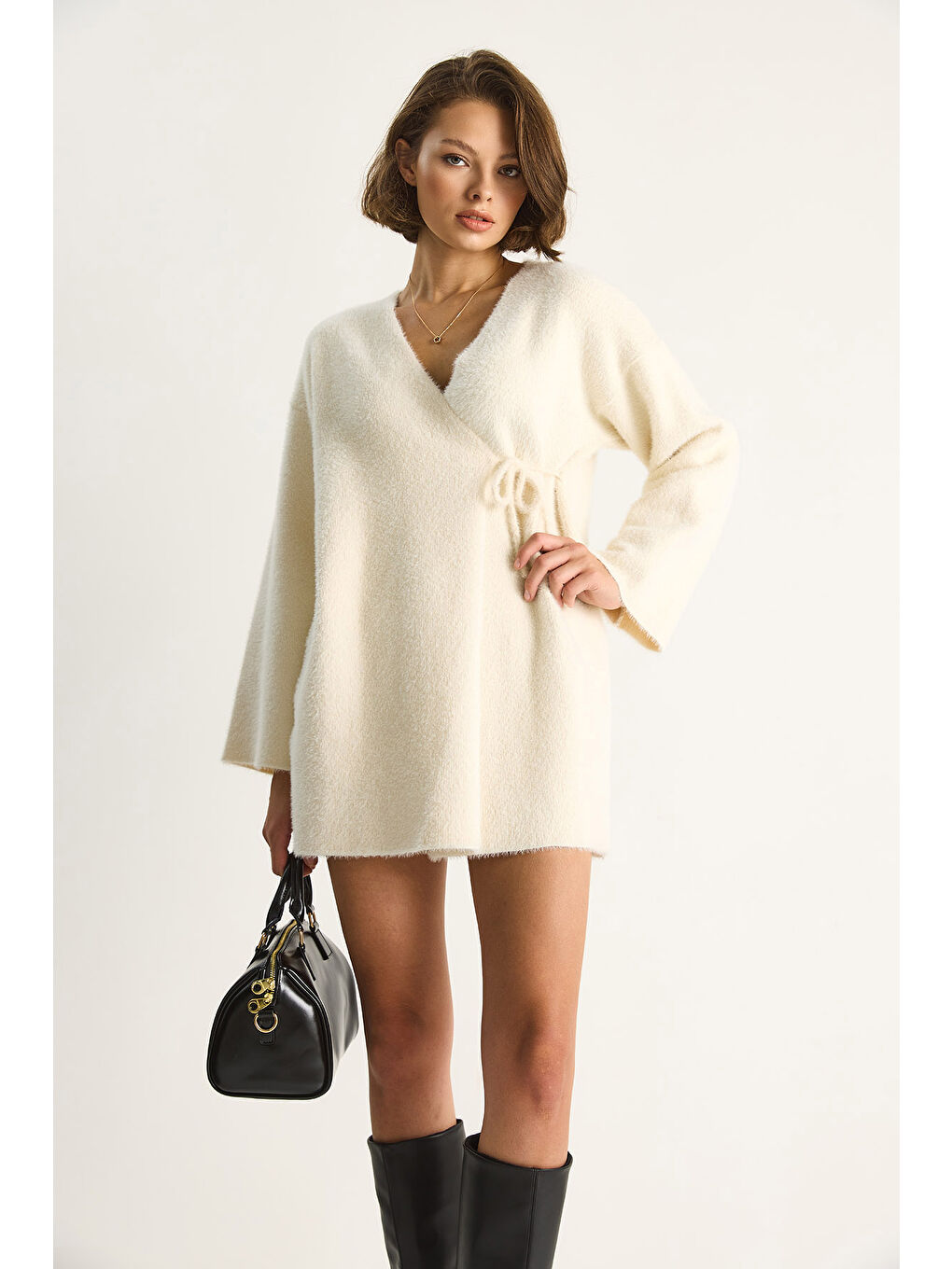 Ekru Kadın Kruvaze Kapama Yandan Bağlamalı Yumuşak Dokulu Triko Kimona W-2