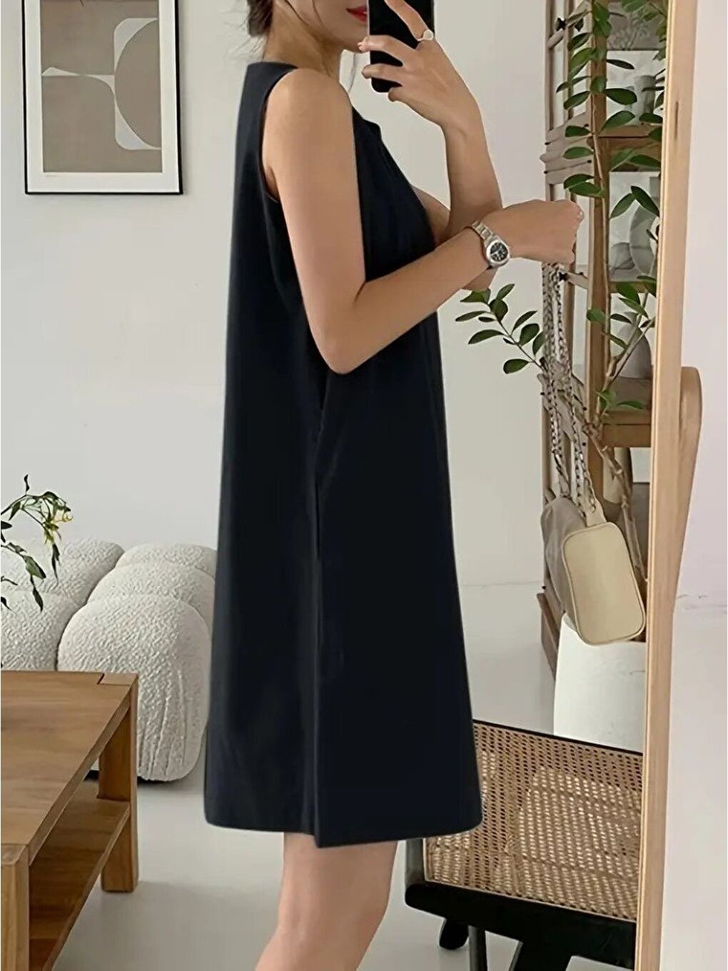 Siyah Kadın Askılı Sıfır Kol A Kesim Detaylı Ithal Krep Elbise-2