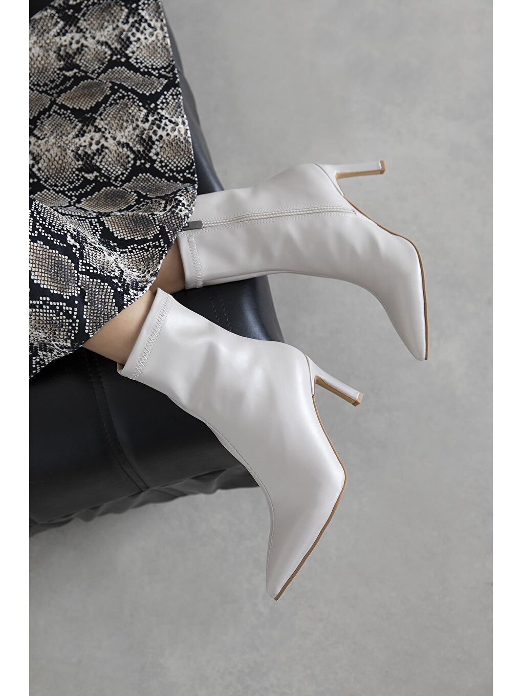 Erıca Kadın Streç Deri  Bot Bej-1