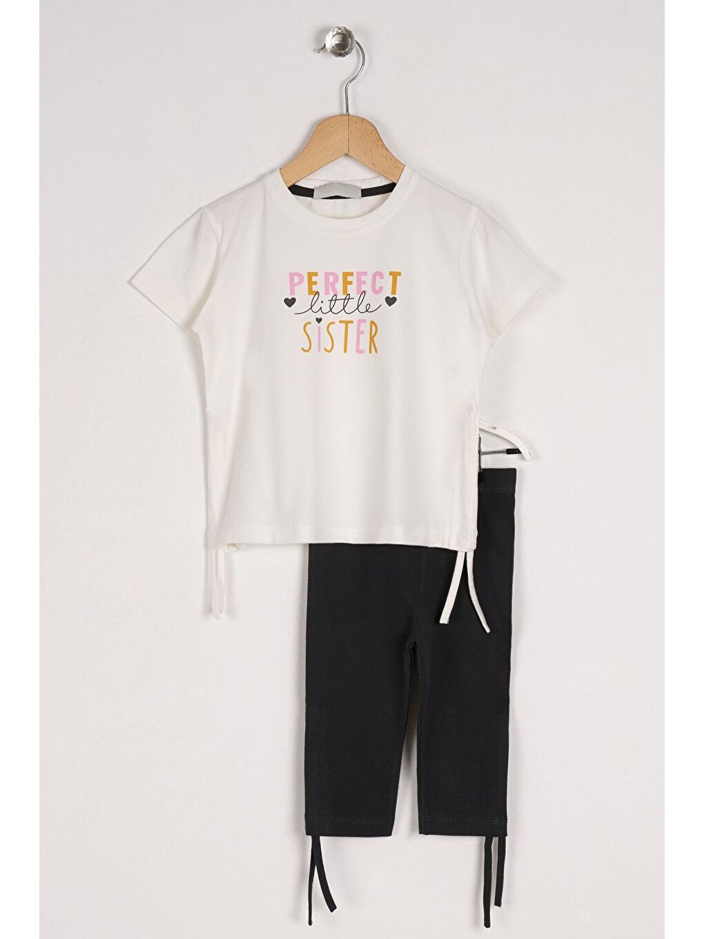 Bisiklet Yaka Kısa Kol Perfect Sister Baskılı Ekru Renk Kız Çocuk Taytlı Takım