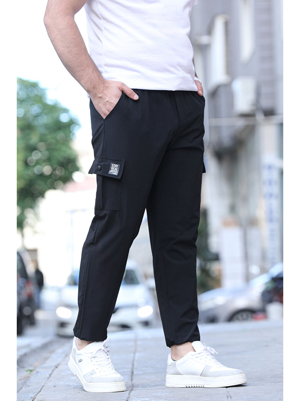 Mishar İtalia Siyah Paraşüt Kargo Cepli Slim Fit Jogger Pantolon