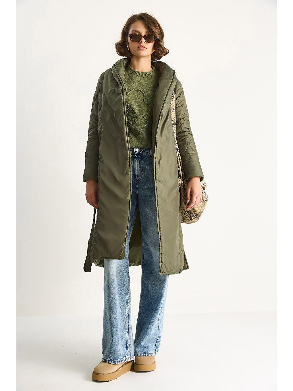 Haki Kadın Kuşaklı Şal Yaka Kapitone Kaban-2