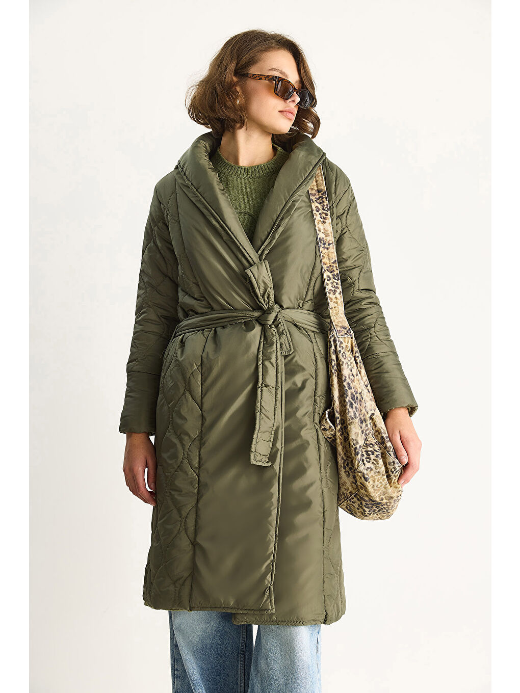 Haki Kadın Kuşaklı Şal Yaka Kapitone Kaban-4