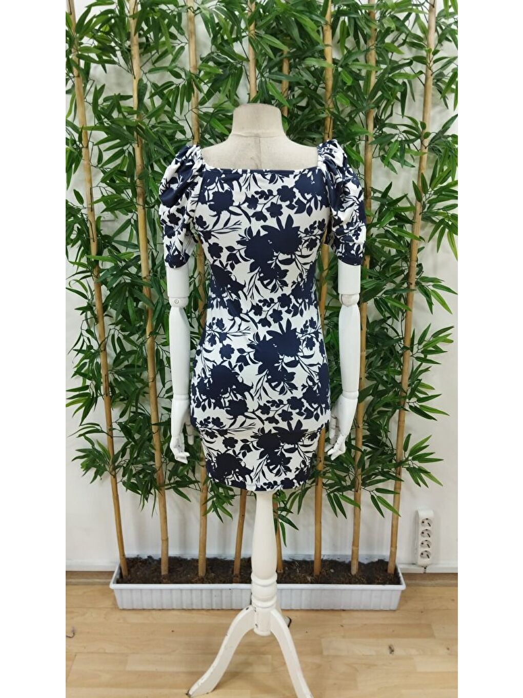 Lacivert Kadın Kısa Kollu Kruvaze Yakalı çiçek Baskılı Süprem Elbise-4