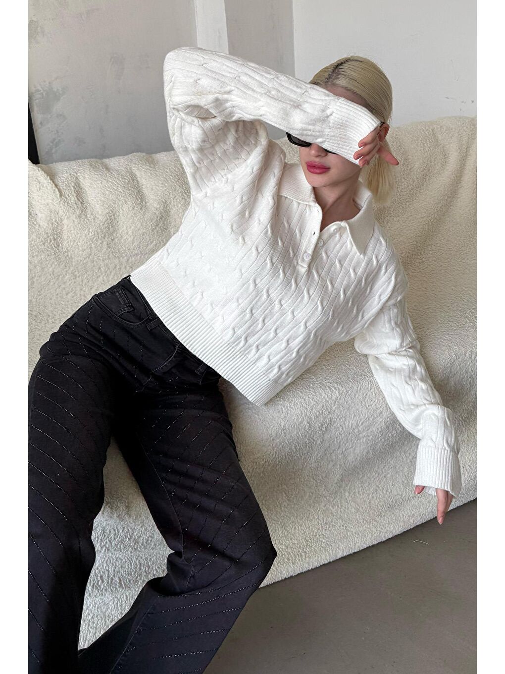 Ekru Saç Örgülü Polo Yaka Kadın Kazak Mg2310-6