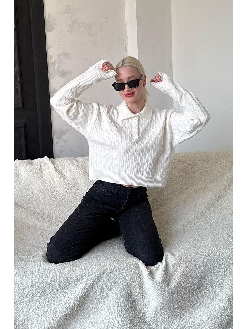 Ekru Saç Örgülü Polo Yaka Kadın Kazak Mg2310-8