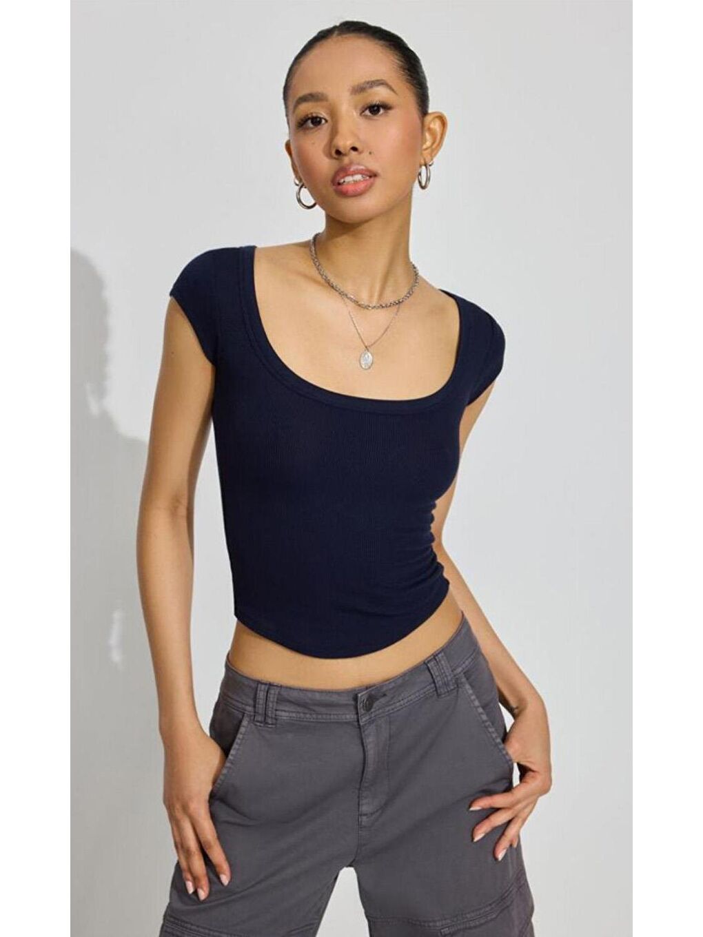 Lacivert Geniş Yaka Kadın Tişört Mg2341-1