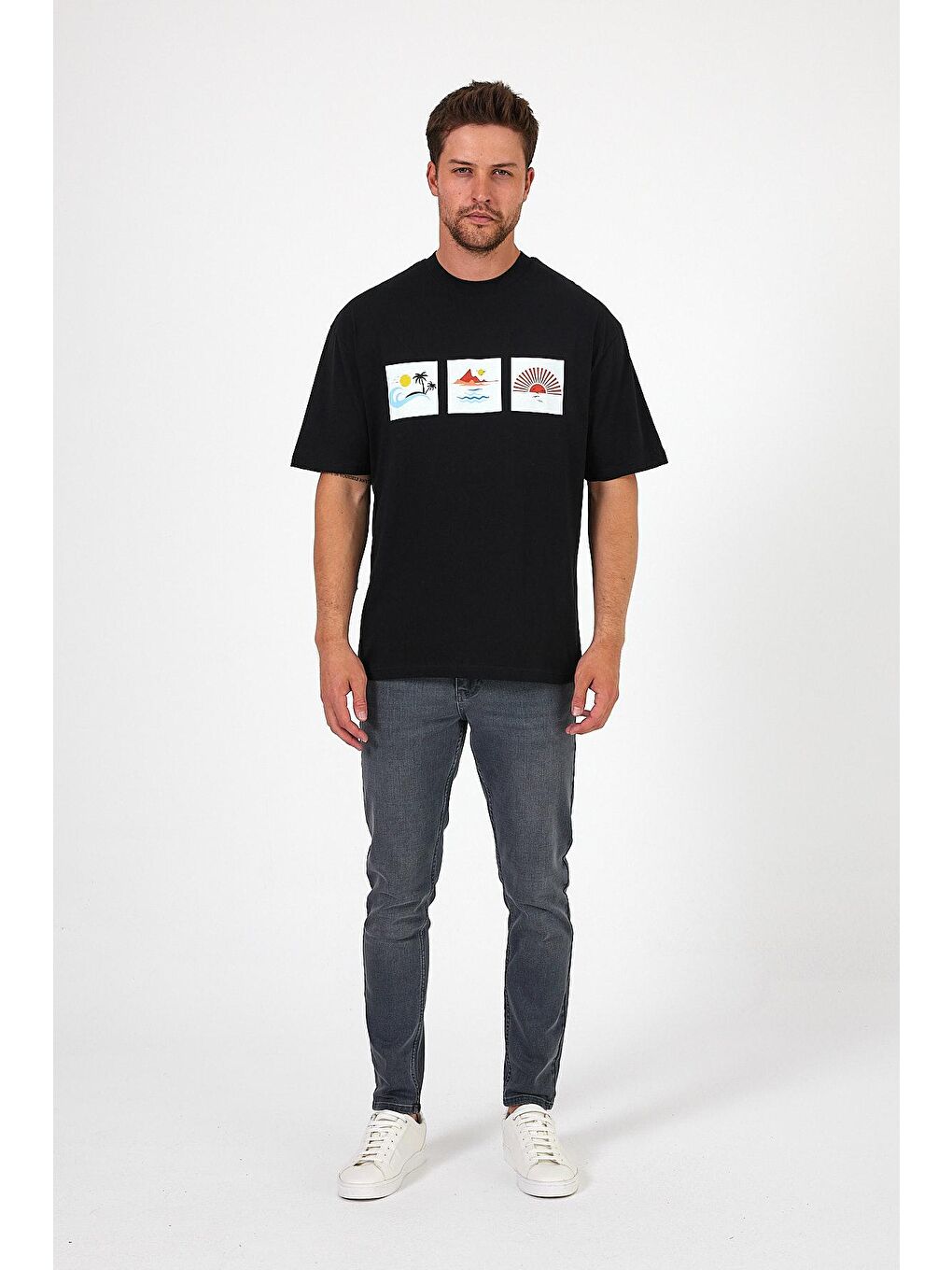 Siyah Bisiklet Yaka  Baskılı Erkek Tişört 0210-4