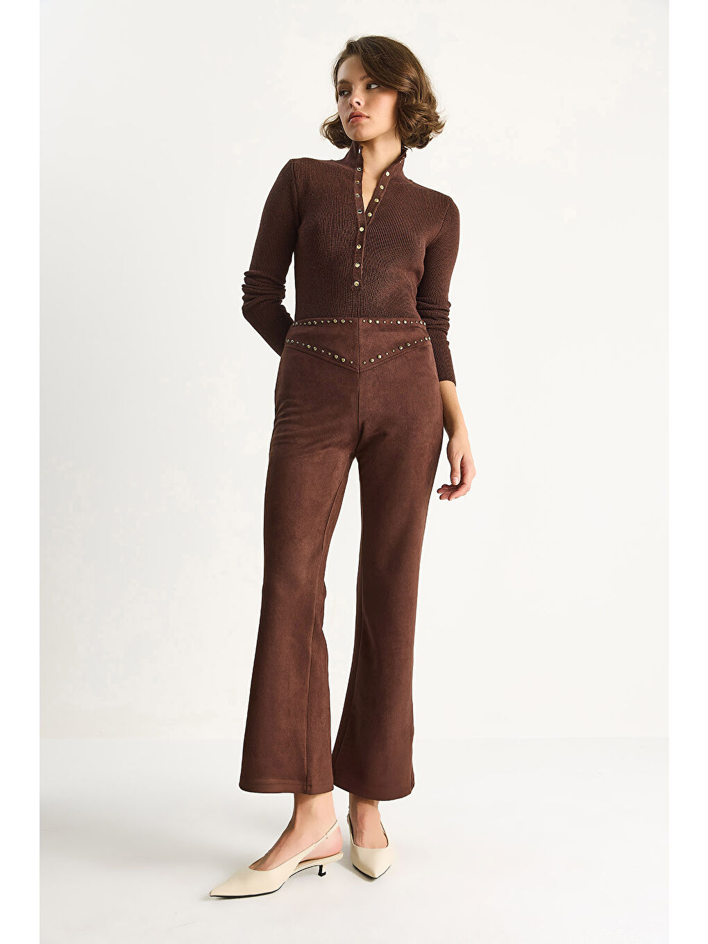 Kahverengi Kadın Metal Detaylı Suni Süet İspanyol Paça Pantolon-4