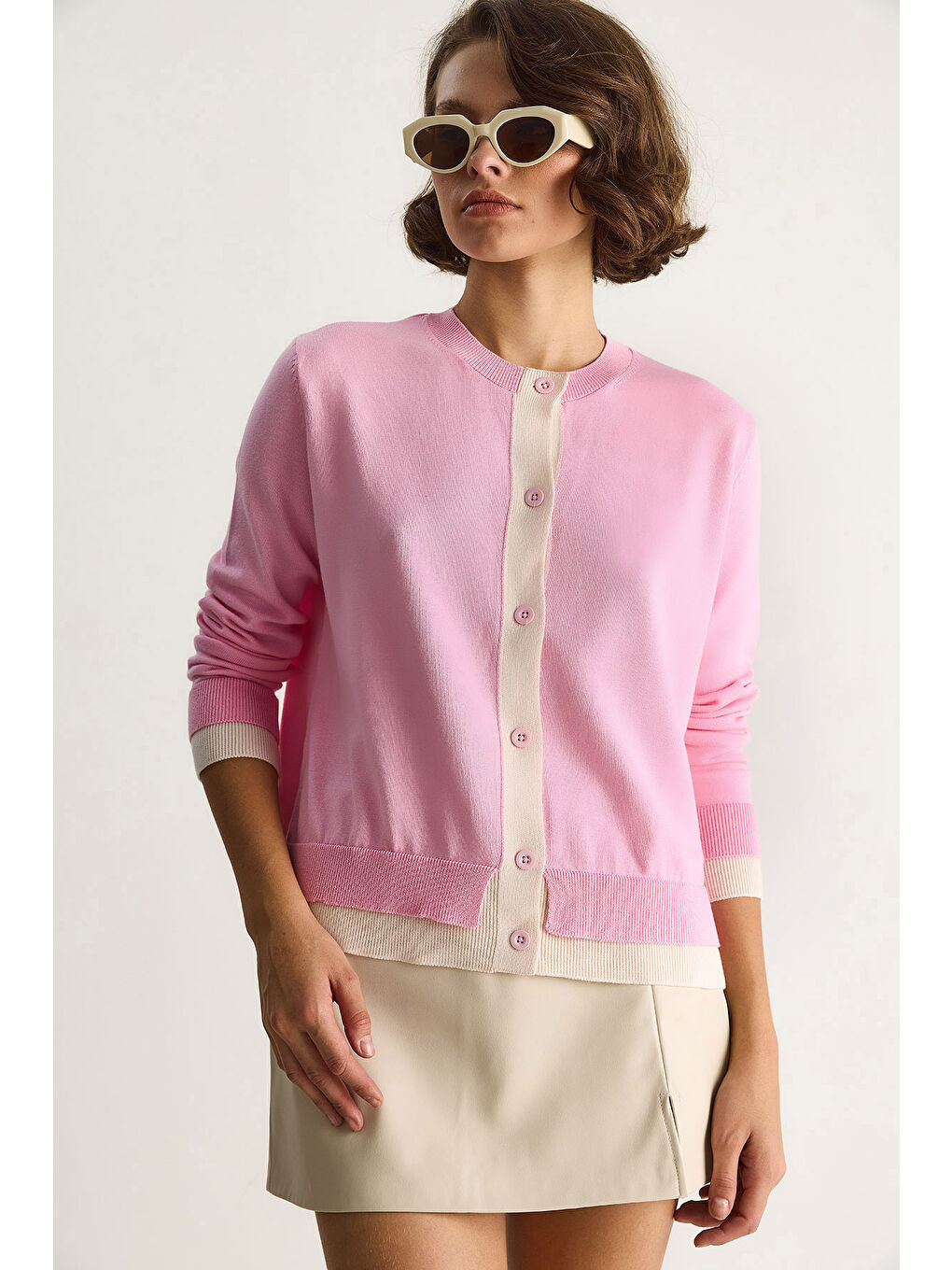 Pembe Kadın Kontrast Renkli Bisiklet Yaka Önü Düğme Kapamalı Hırka TH-1