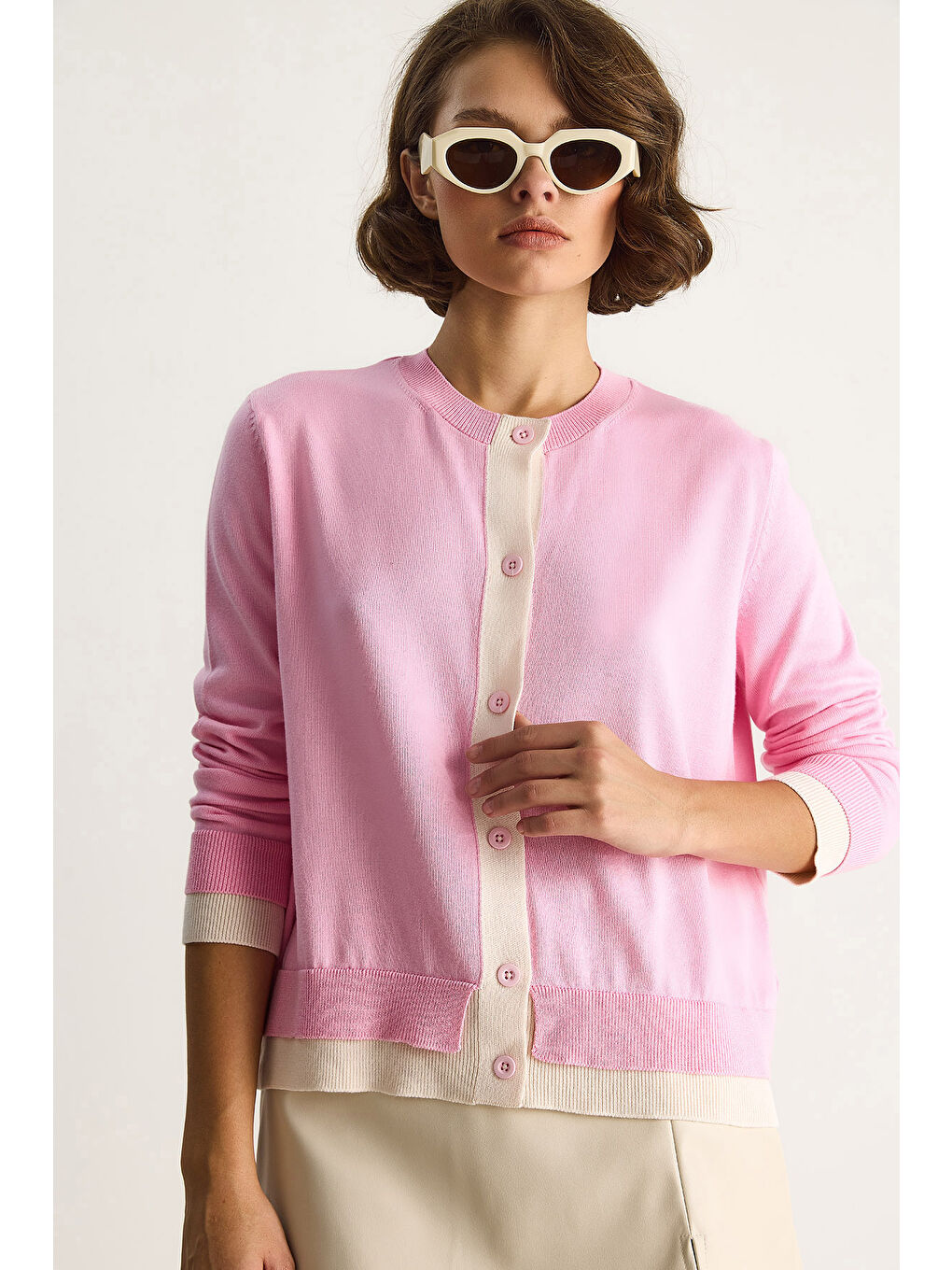 Pembe Kadın Kontrast Renkli Bisiklet Yaka Önü Düğme Kapamalı Hırka TH-3