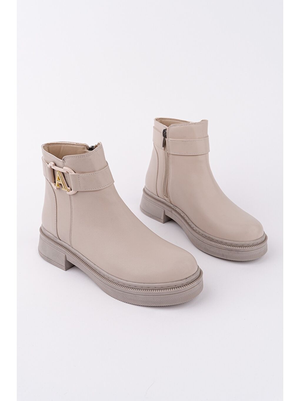 Bej VENTOZA Kemer ve Toka Detaylı Fermuarlı Kadın Bot-1