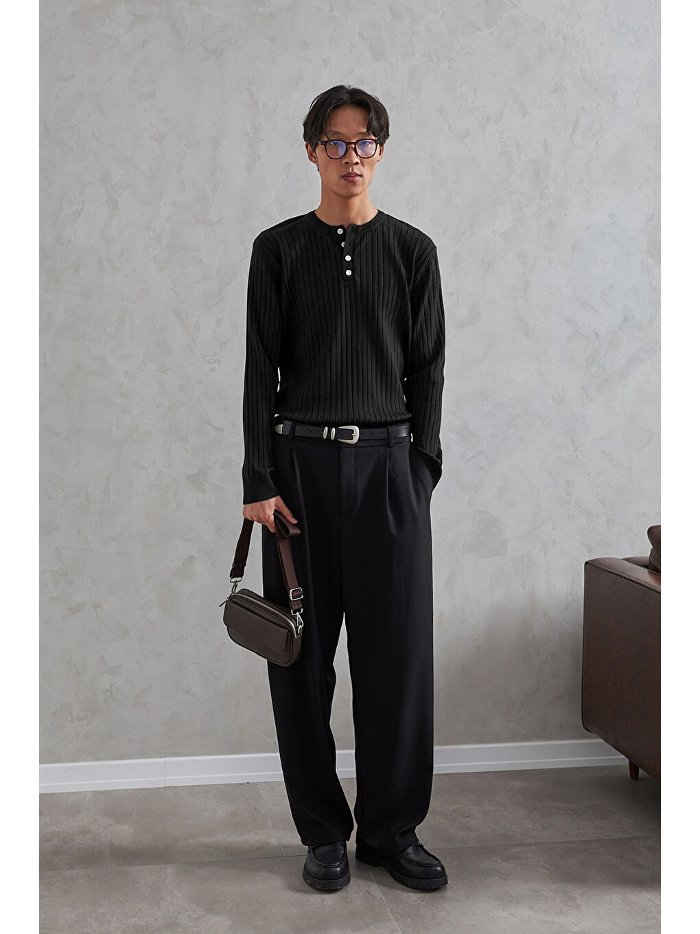 Siyah Erkek Fitilli Henley Yaka Düğmeli Triko Kazak-1