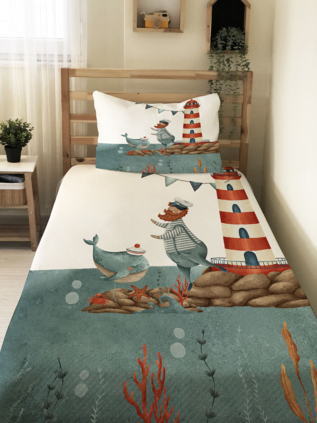 Karışık Balina Desenli Çocuk Pike Takımı - 160x220 Cm Pike 50x70 Cm Yastık Kılıfı