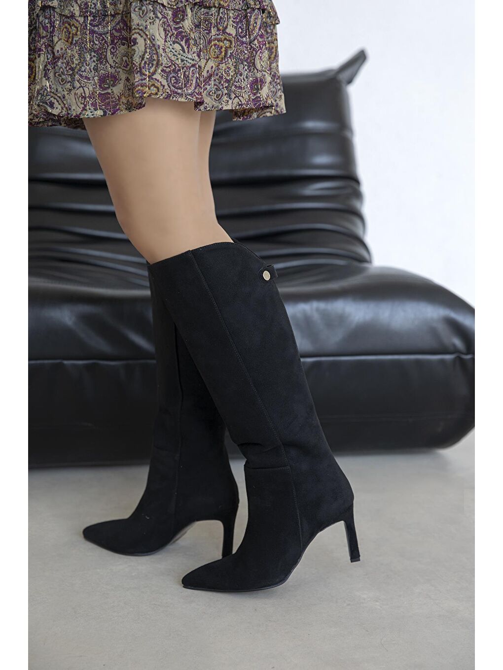 Wati Kadın Aksesuar Detay Süet Çizme Siyah-2