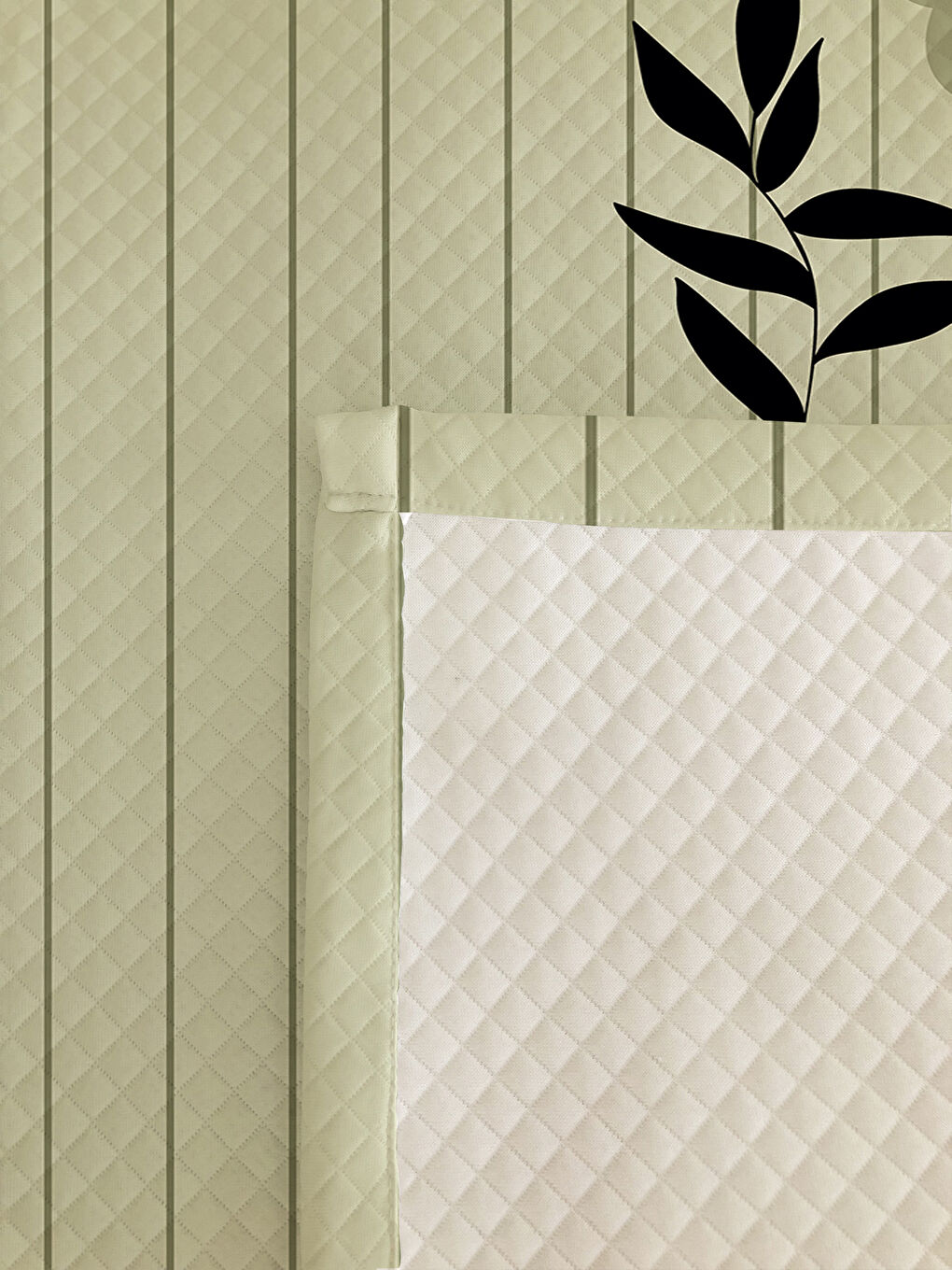 Karışık Hayvan Desenli Çocuk Pike Takımı - 160x220 Cm Pike 50x70 Cm Yastık Kılıfı-1