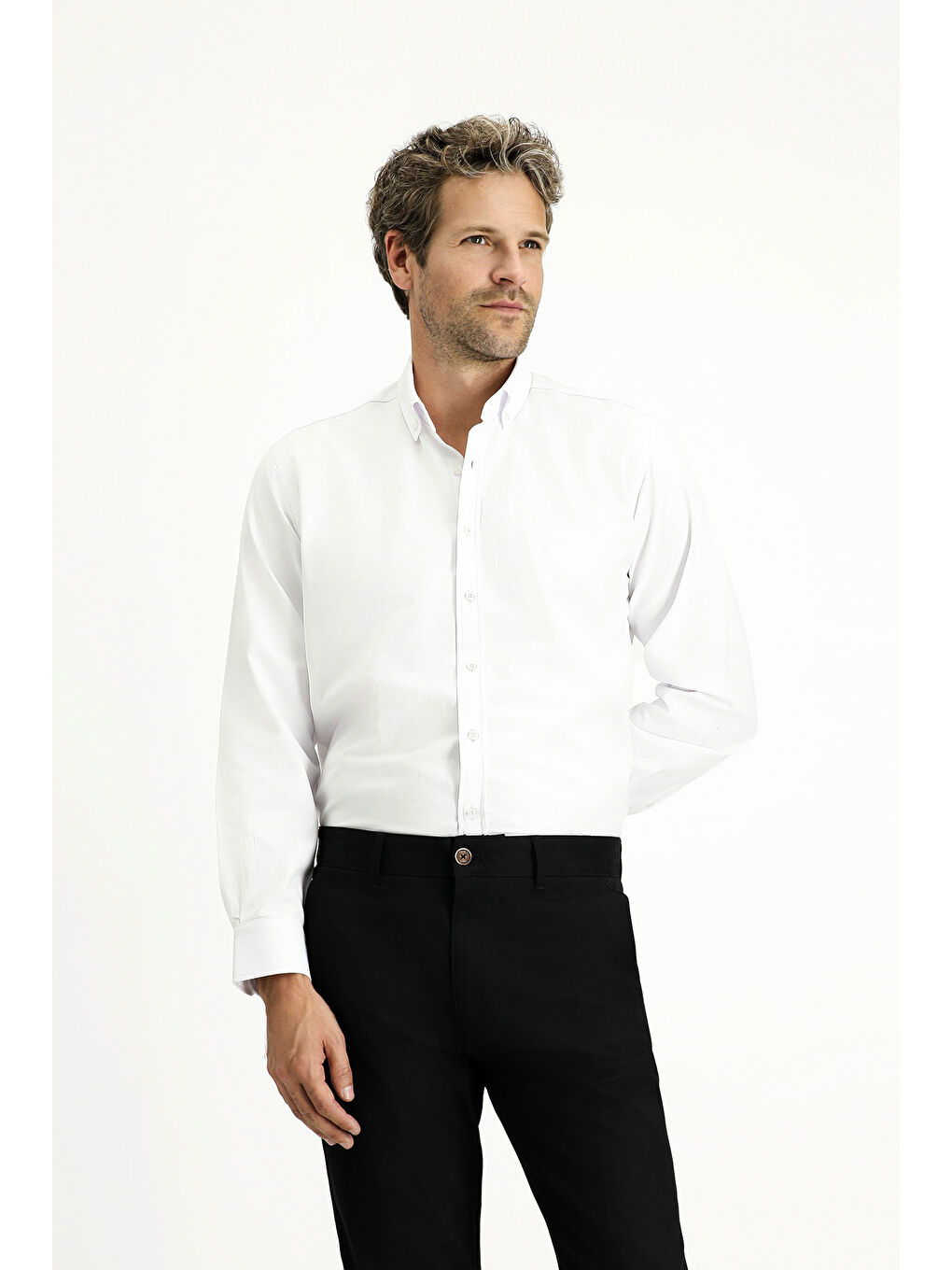 Beyaz Uzun Kol Regular Fit Düğmeli Yaka Oxford Pamuklu Kolay Ütülenebilir Büyük Beden Gömlek-1