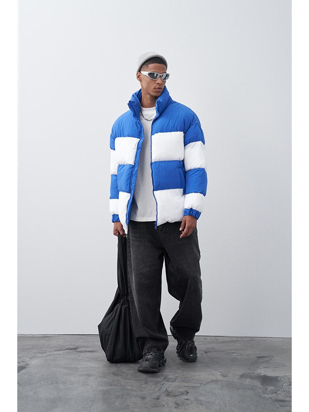 Mavi Beyaz Şeritli Oversize Şişme Mont-2